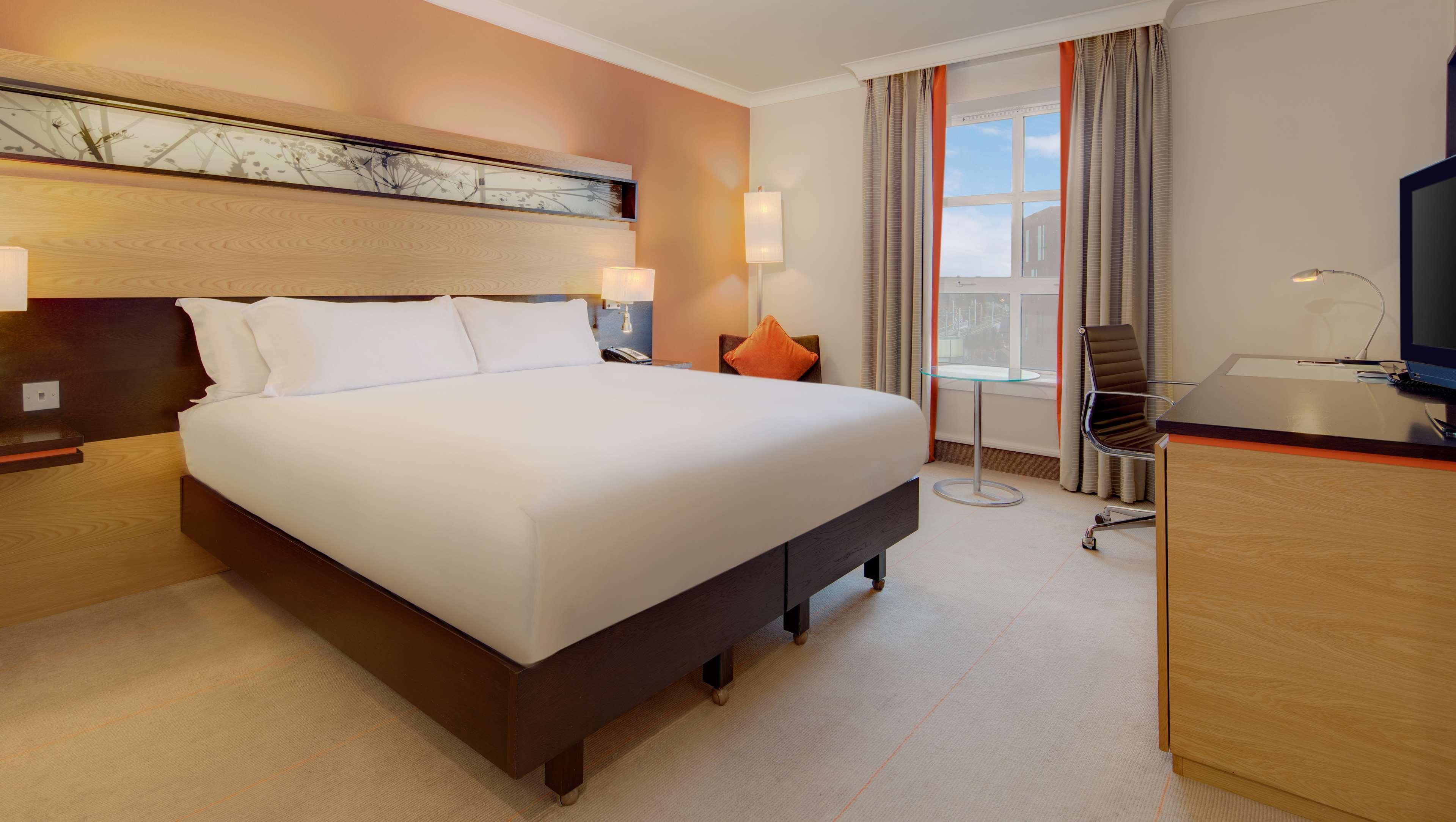 Hilton Dublin Hotel Екстериор снимка
