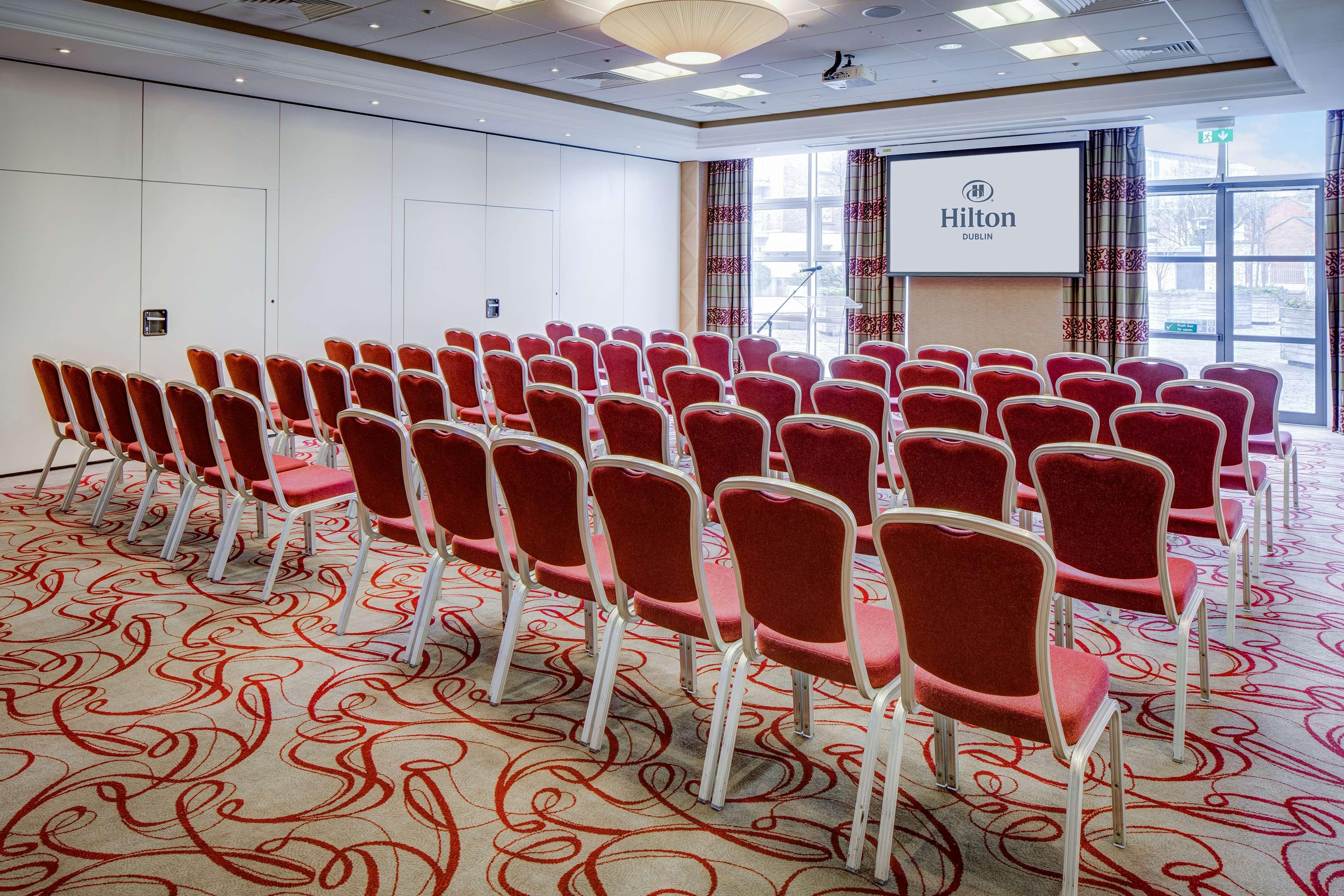 Hilton Dublin Hotel Екстериор снимка